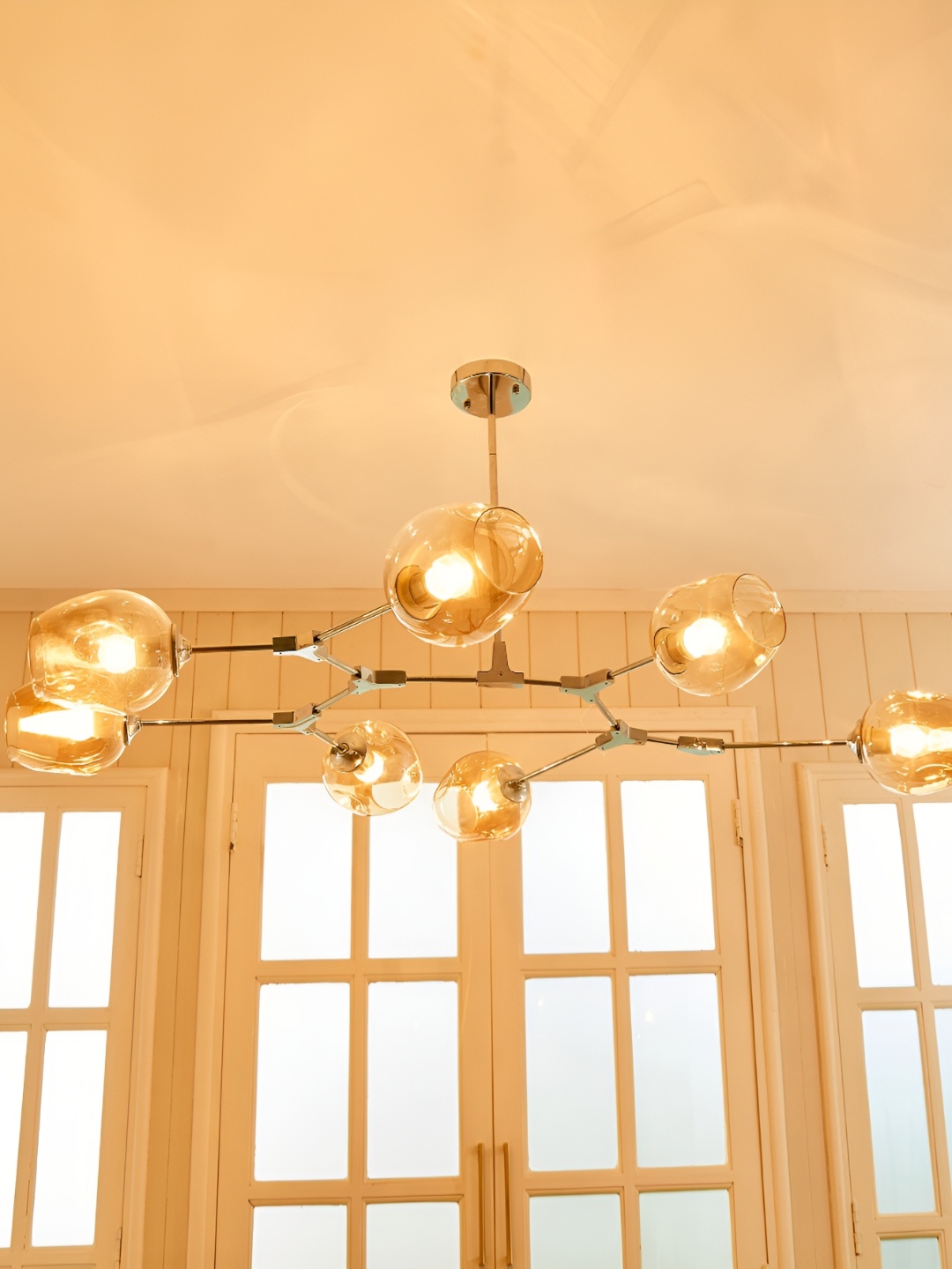 

Home Centre Melody Shellacs Silver-Toned Abstract Shaped Glass Pendant Ceiling Lamp