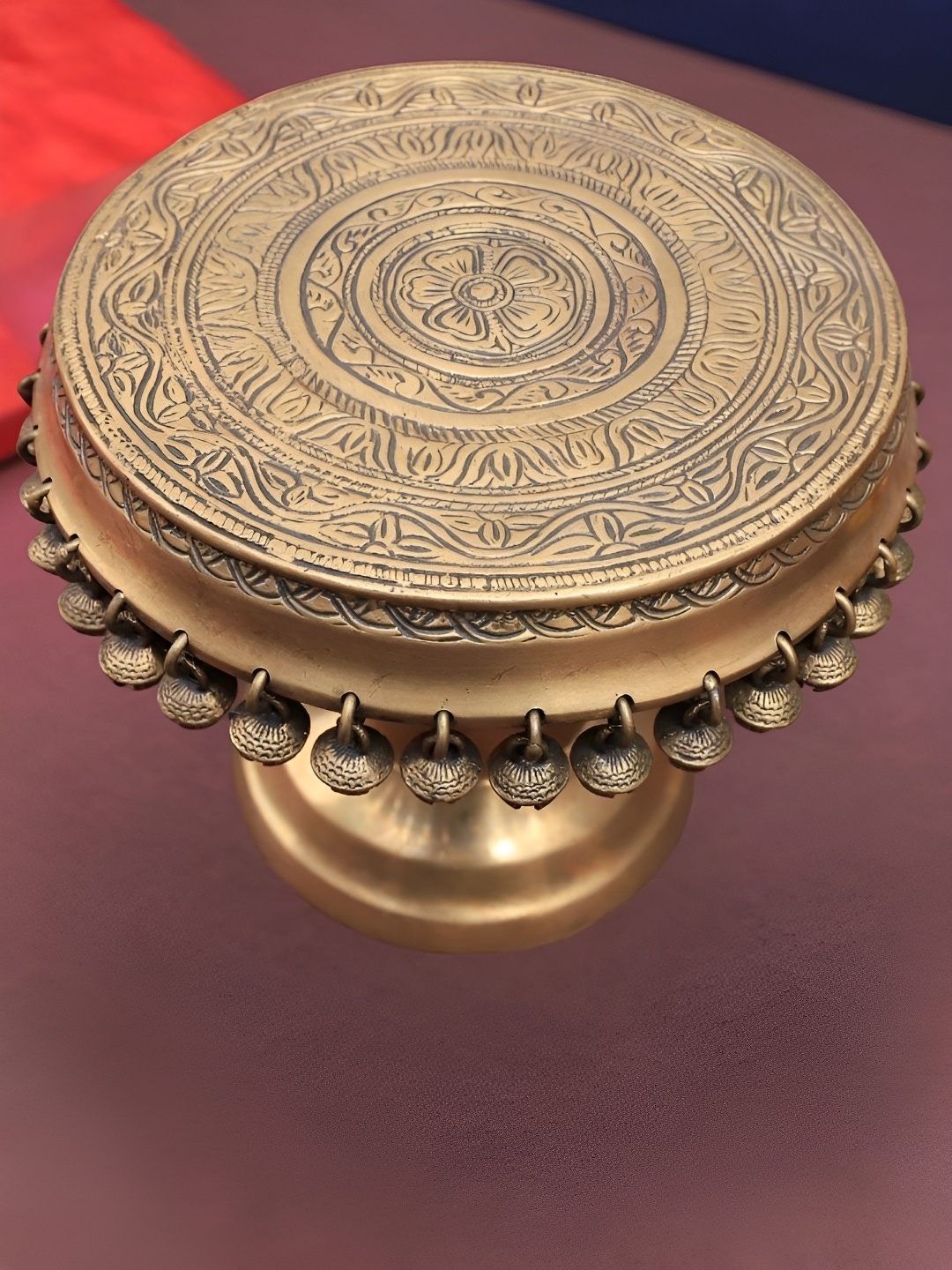 

The Advitya Gold Toned Brass Pedestal Chowki With Ghungroo