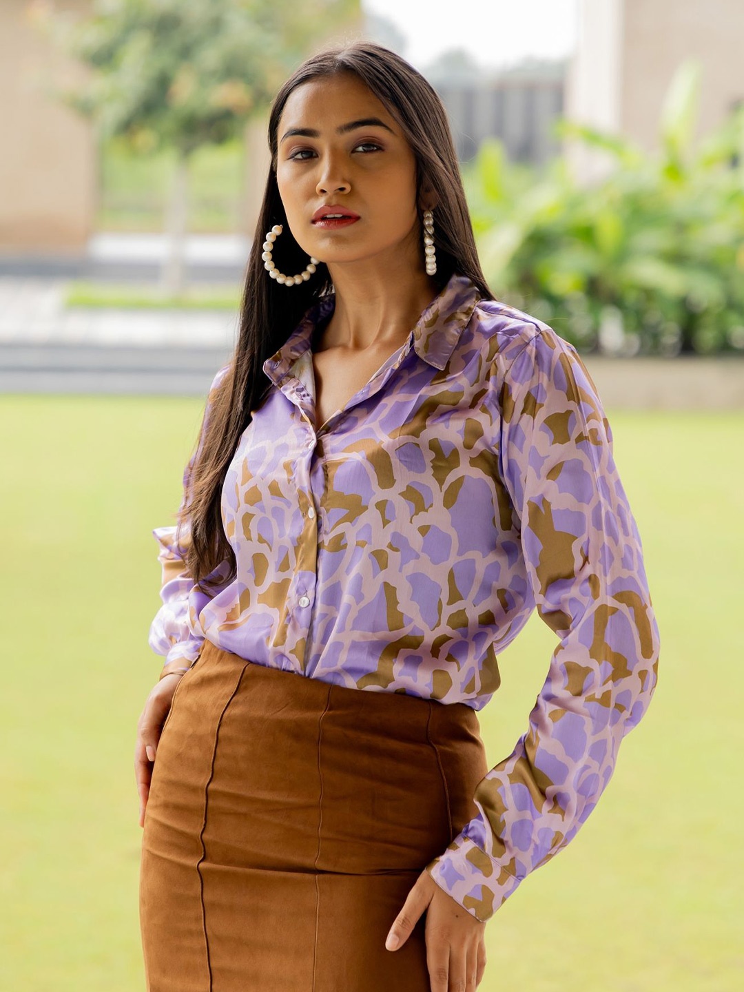 

KALINI Women Spread Collar Abstract Printed Satin Casual Shirt, Lavender