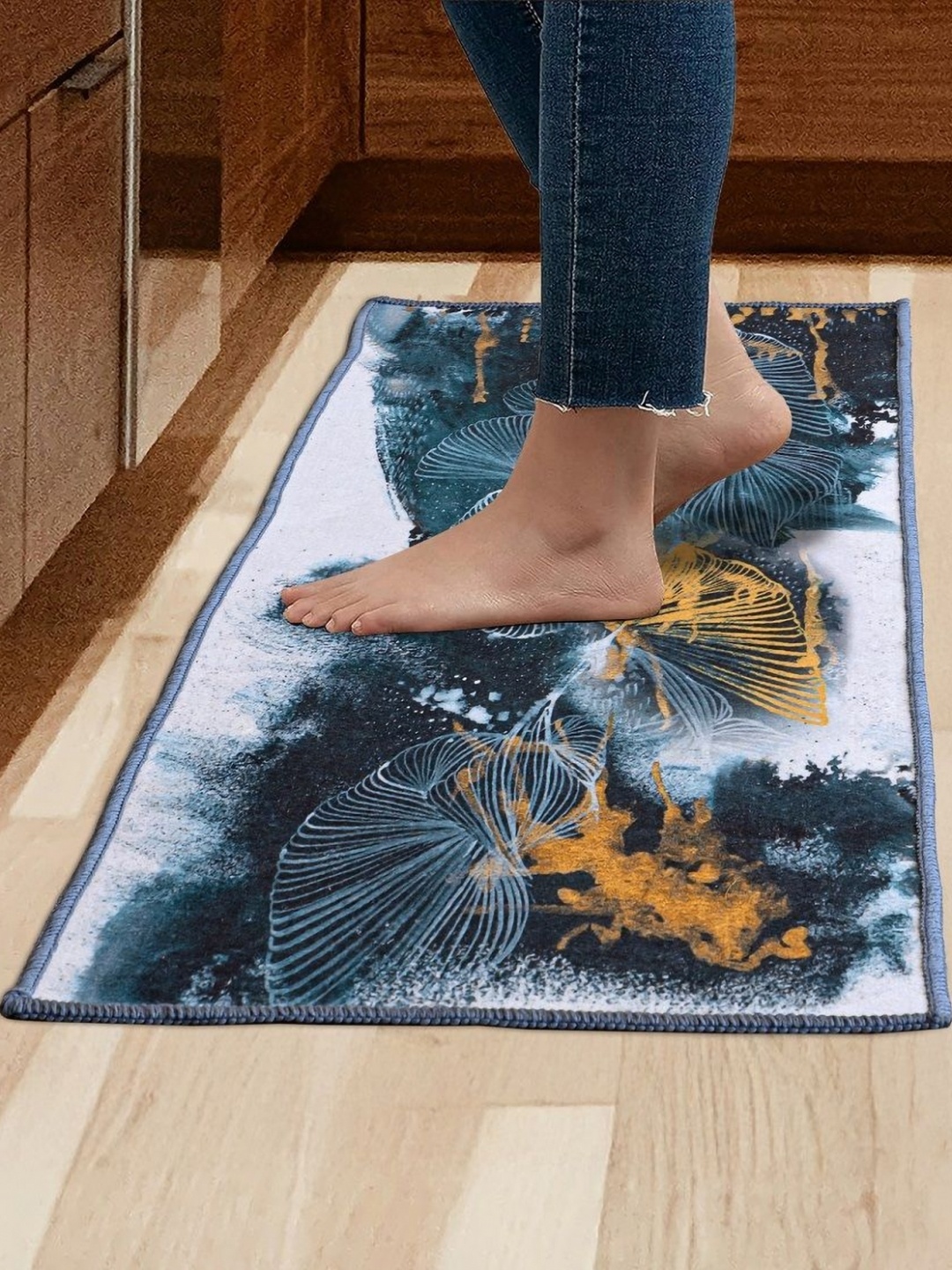

HOMEMONDE Floral Printed Non-Slip Carpet, Blue