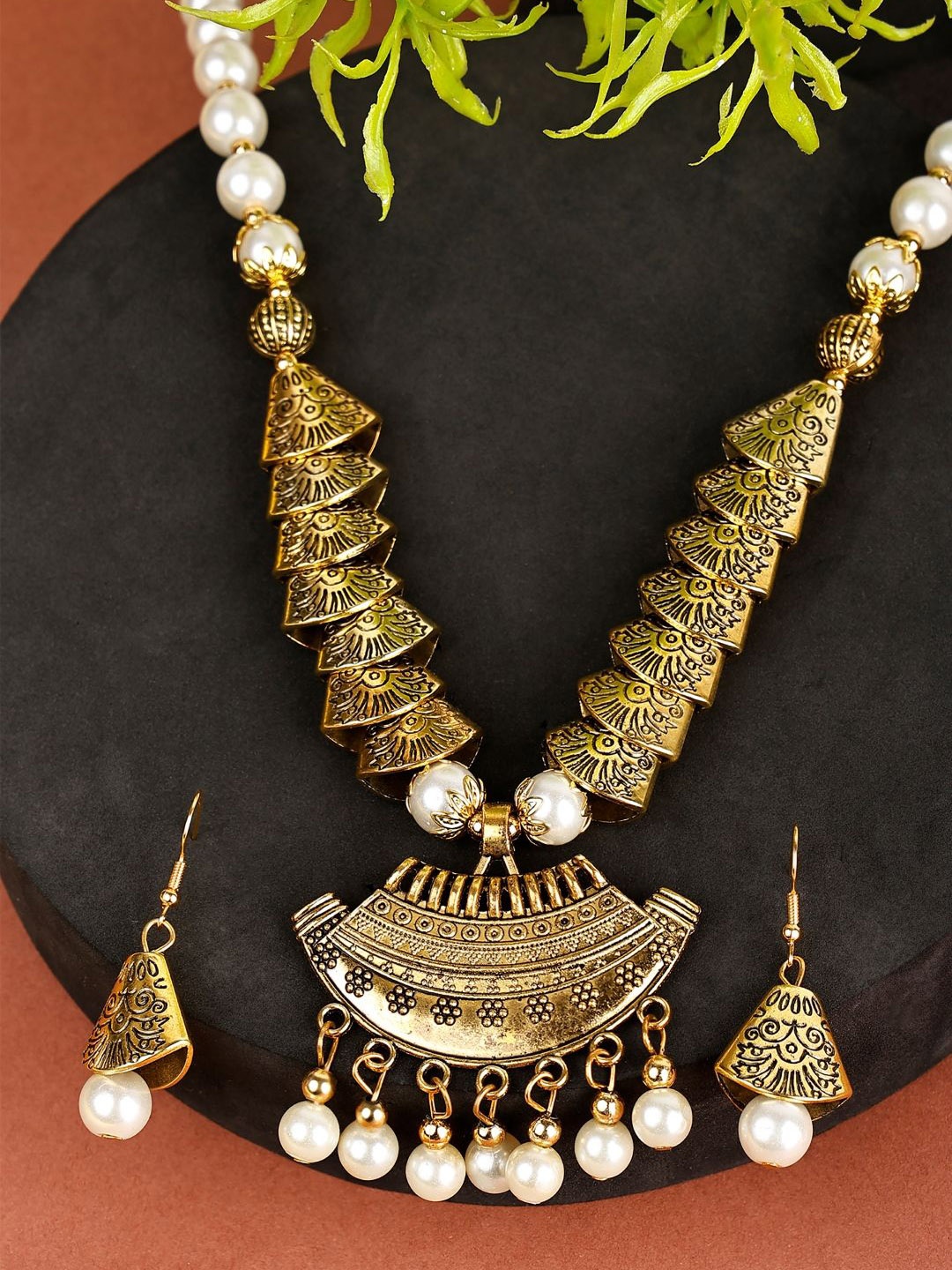 

SUNHARI Gold- Plated Pearl Beaded Jewellery Set