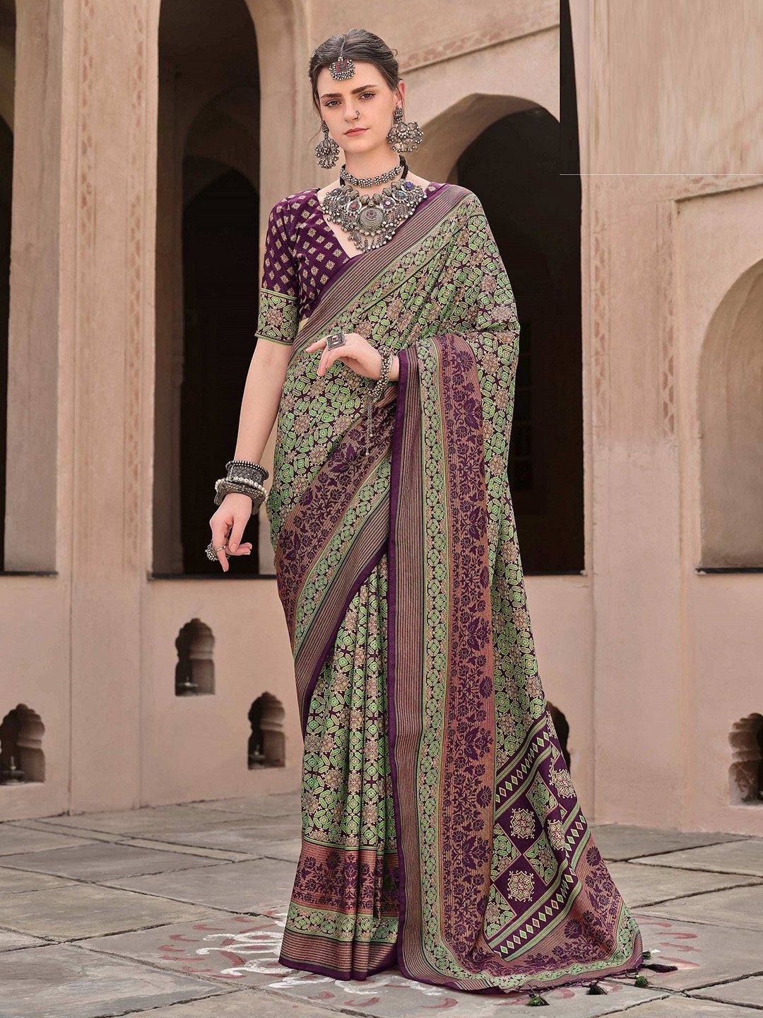 

MAHALASA Ethnic Motifs Designer Patola Saree, Purple