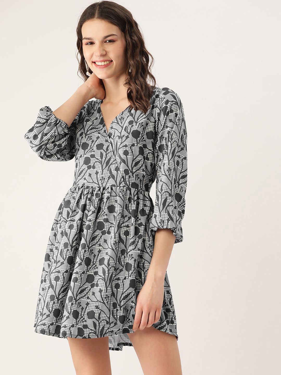 

MELOSO Women Printed V-Neck Puff Sleeve Fit & Flare Mini Dress, Black