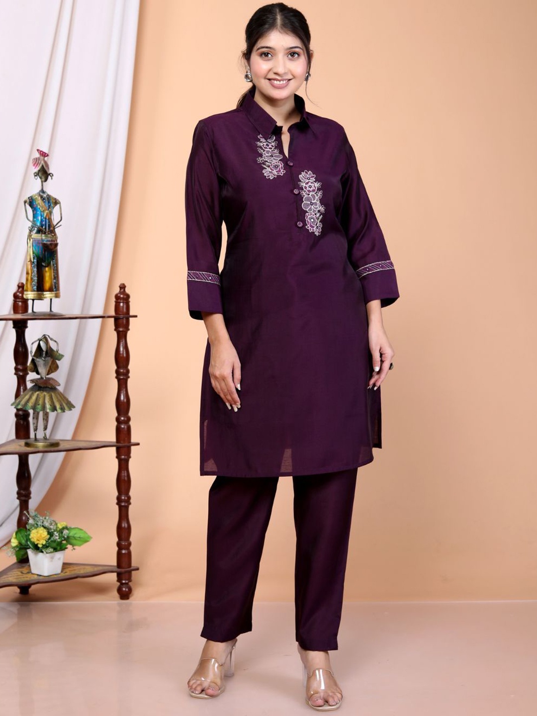 

Kaftanize Floral Embroidered Shirt Collar Tunic With Trousers, Purple