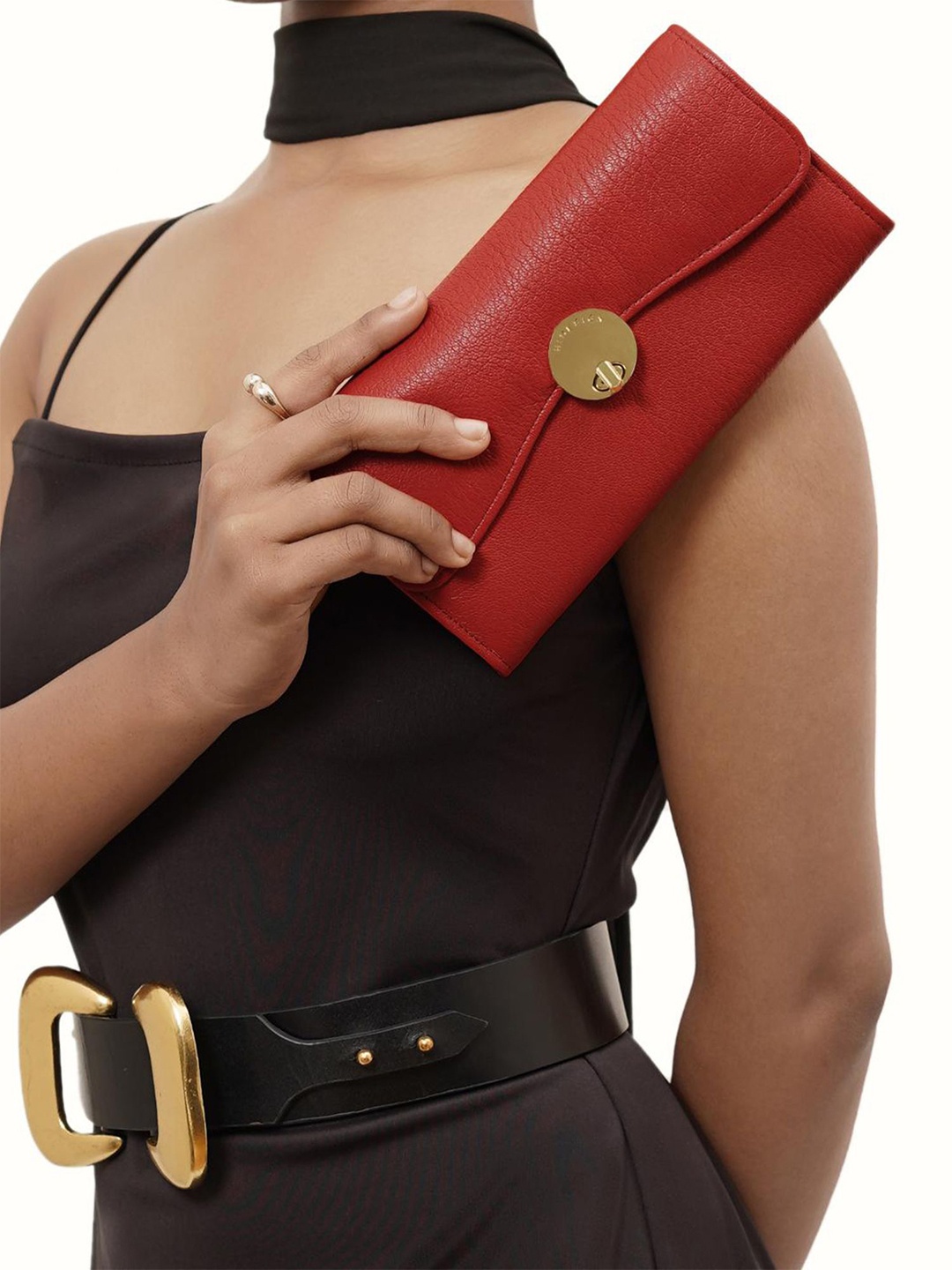

Hidesign Atelier Self Design Leather Two Fold Wallet, Red