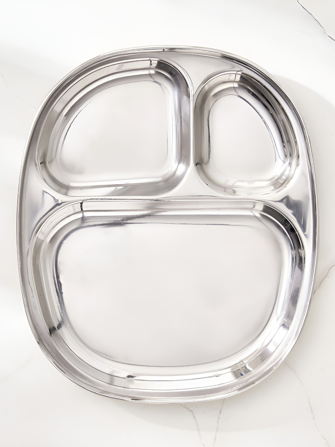 

Home Centre Silver-Toned 2024 1 Pieces Stainless Steel Plates
