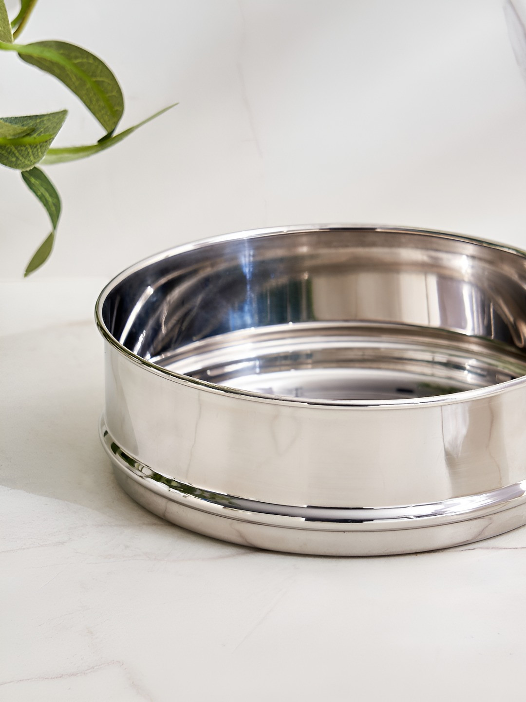

Home Centre Silver-Toned 2024 Stainless Steel Container