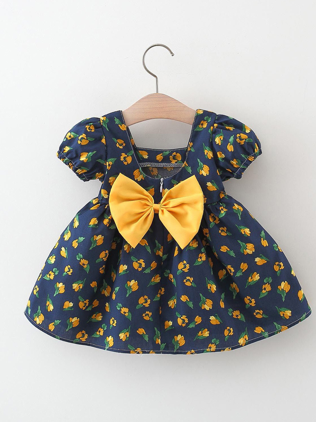 

StyleCast x Revolte Girls Floral Printed Bow Detail Puff Sleeve Cotton Fit & Flare Dress, Navy blue