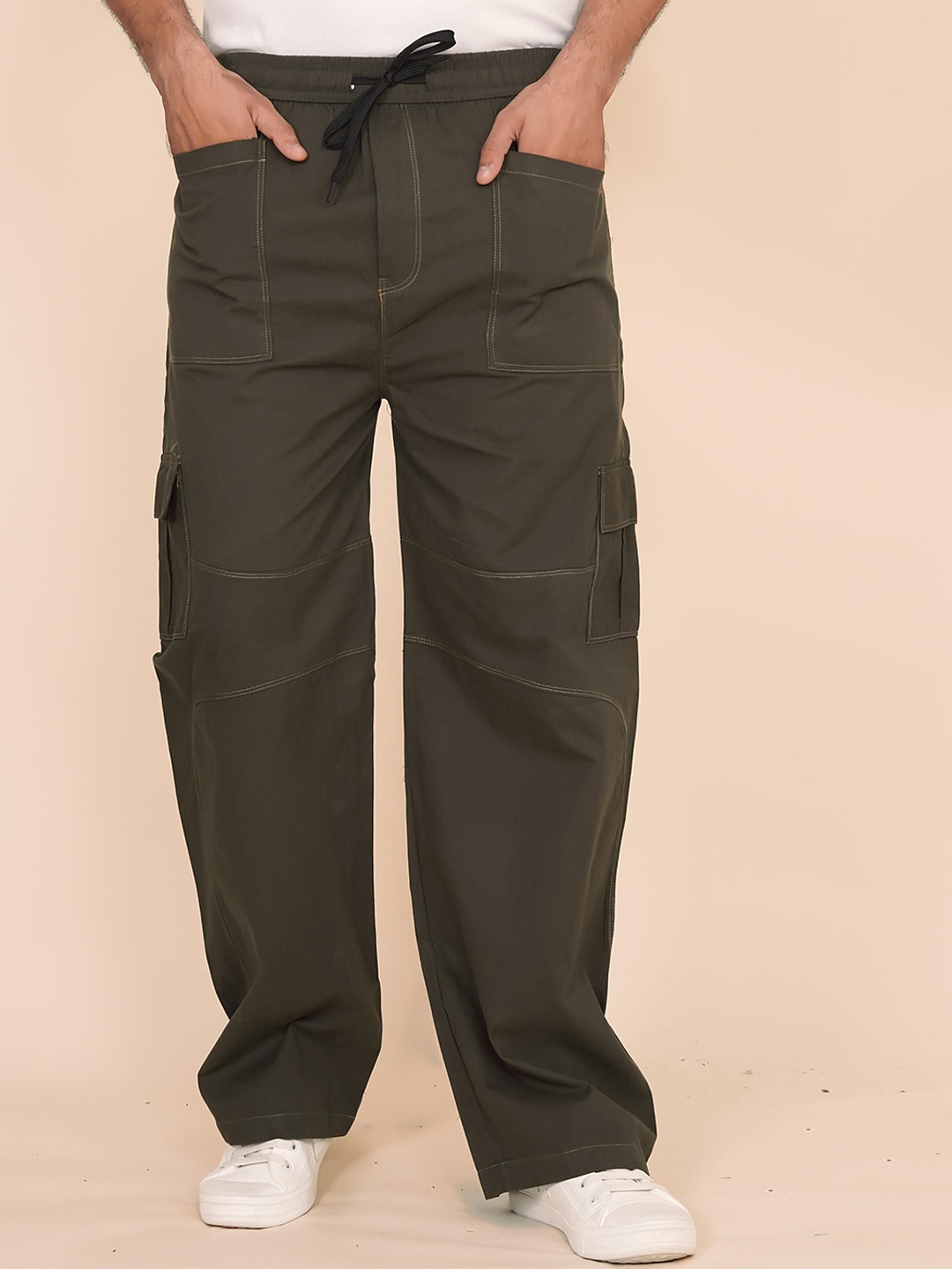 

BLURR Men Cotton Relaxed Cargos Trousers, Brown