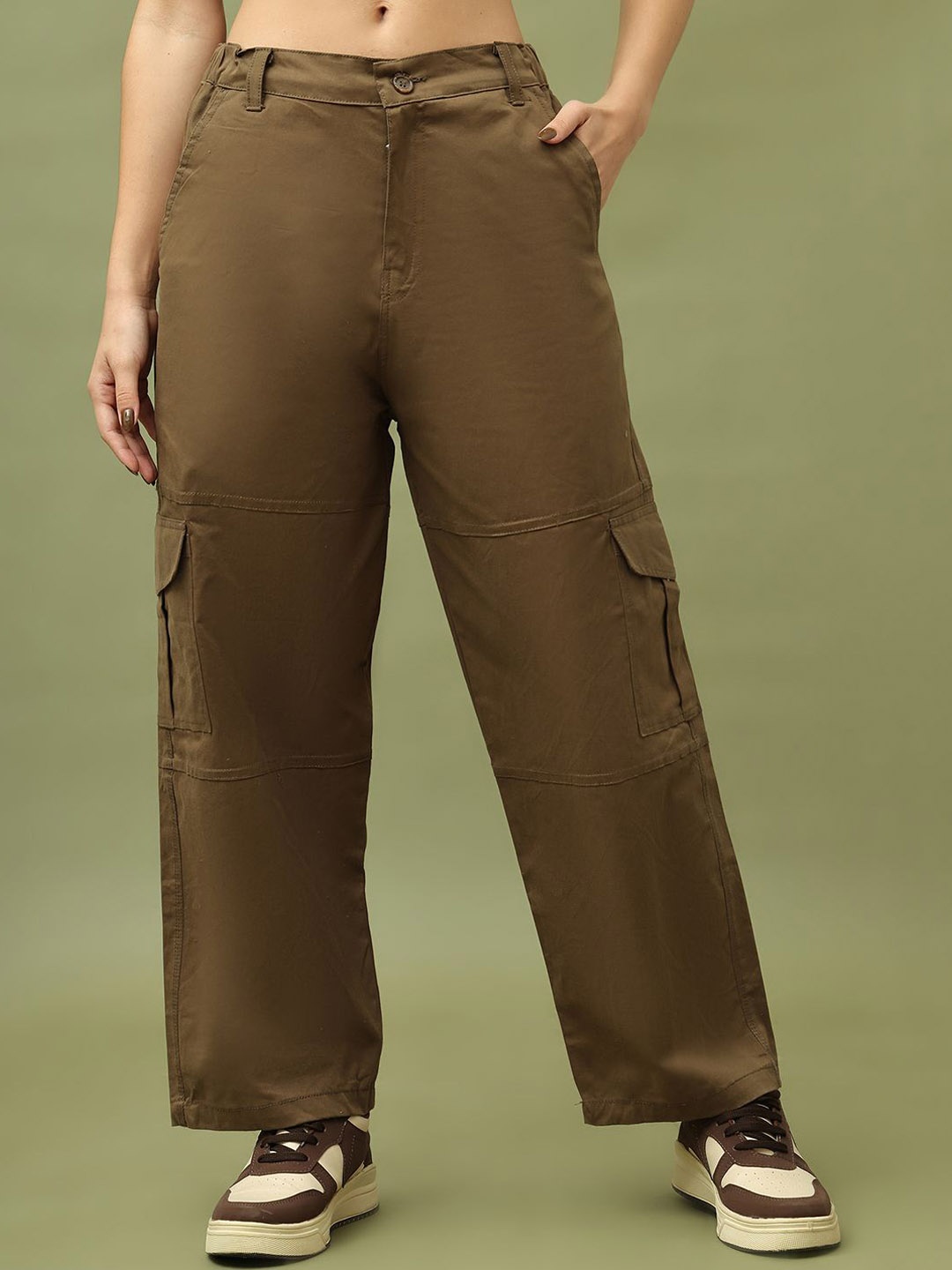 

TAG 7 Women Cotton Relaxed Straight Leg Straight Fit High-Rise Cargos Trousers, Brown