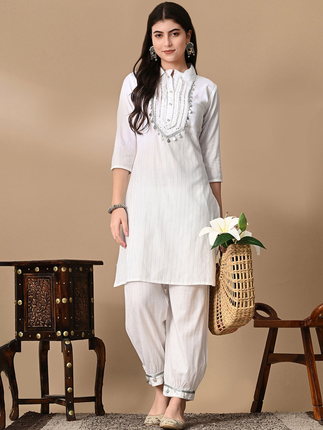 

TOP 2 BOTTOM Striped Shirt Collar Three-Quarter Sleeves Regular Straight Kurta With Salwar, White