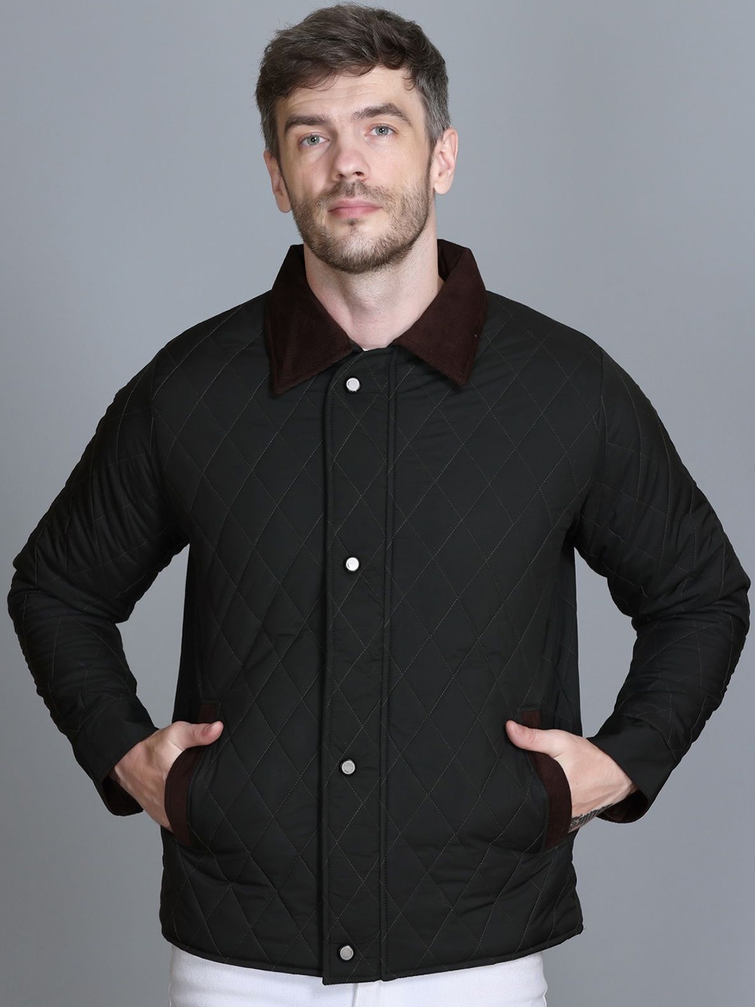 

Roadking Men Spread Collar Solid Casual Quilted Jacket, Black