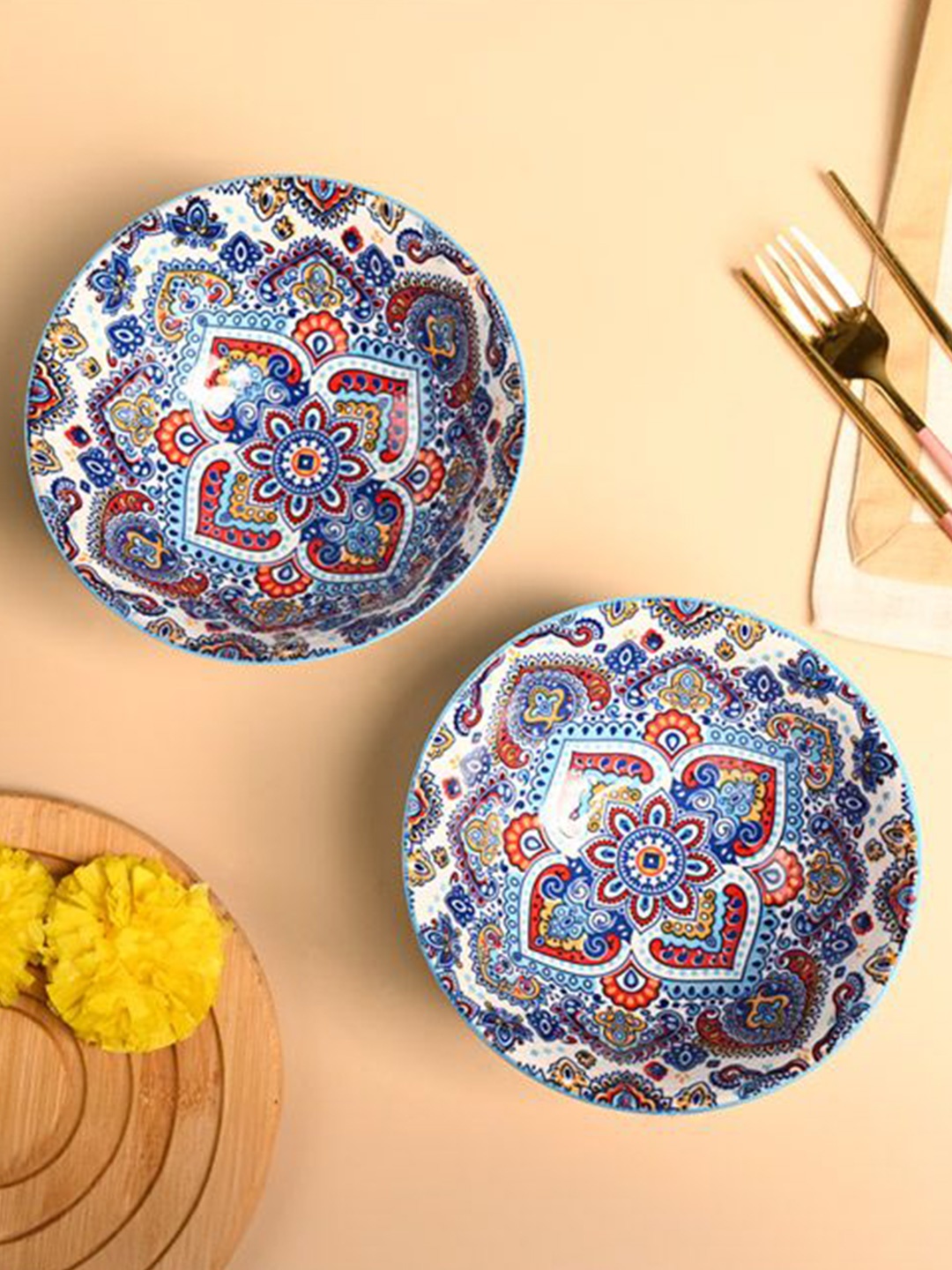 

MARKET99 Blue & Red 2 Pieces Printed Ceramic Glossy Bowls 650 ml