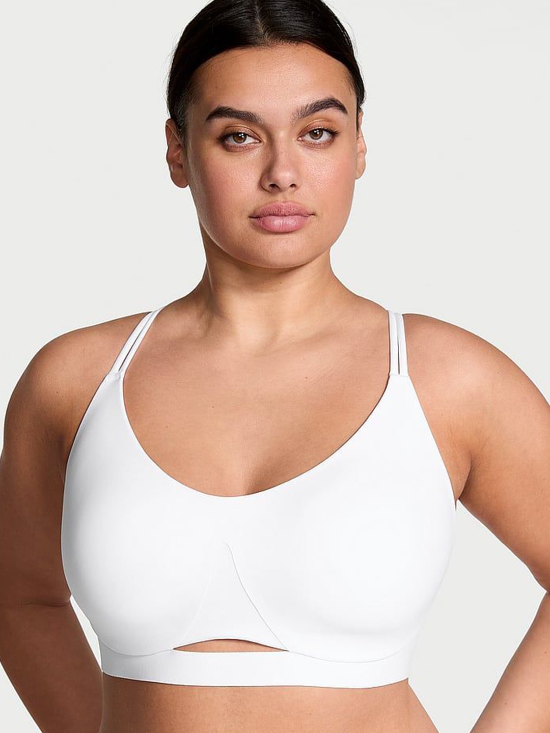 

Victoria's Secret Women Medium Coverage Underwired Lightly Padded Workout Bra, White