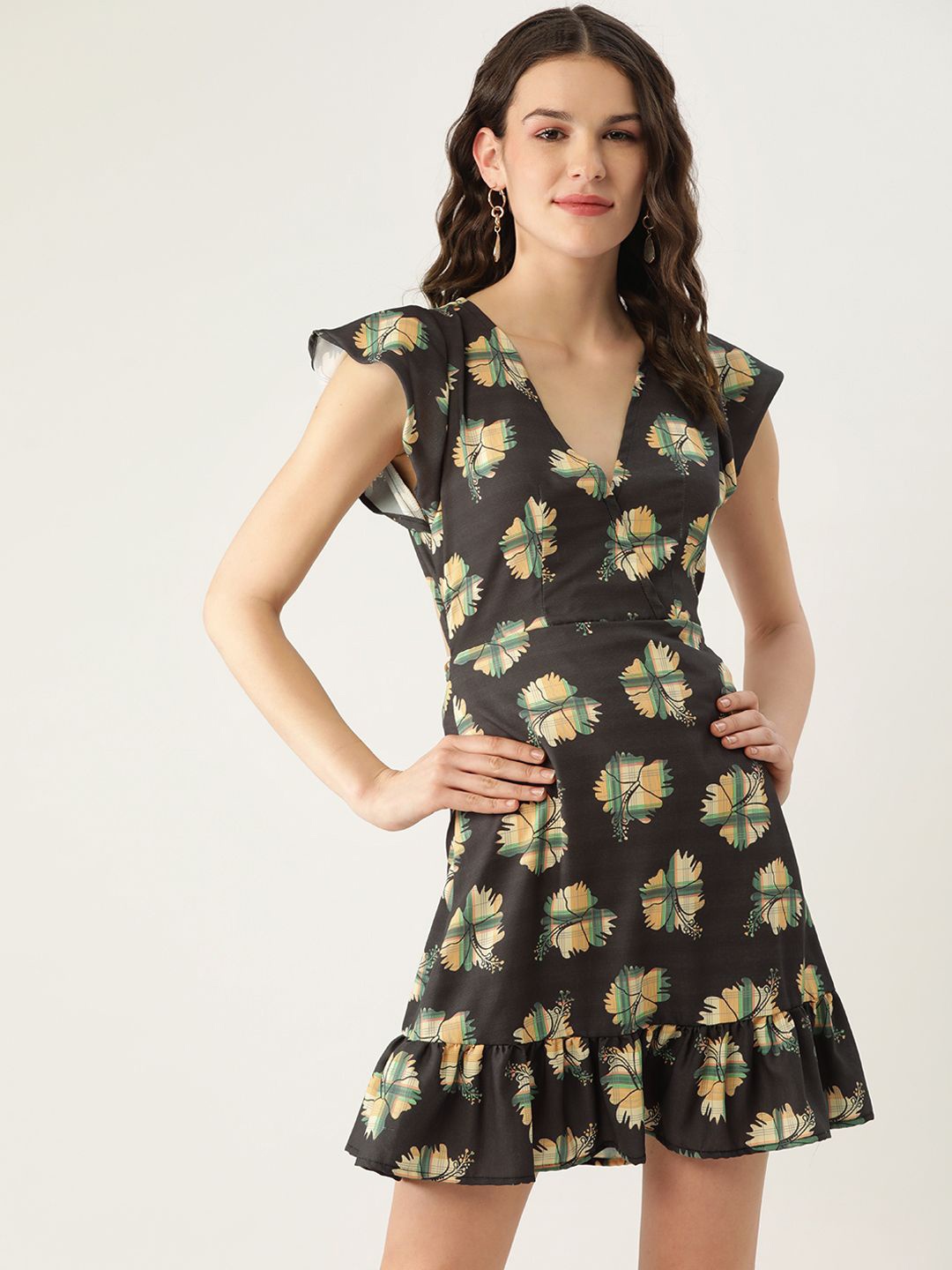 

MELOSO Women Floral Print Cape Sleeve Fit & Flare Mini Dress, Black