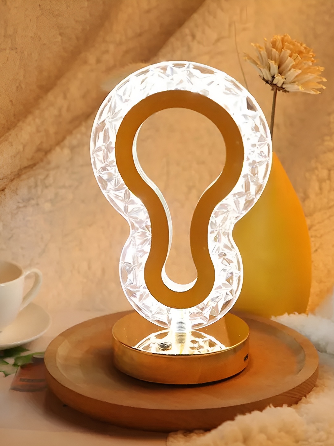 

Adbeni Gold-Toned Acrylic Abstract Shaped Table Lamp with Bulb
