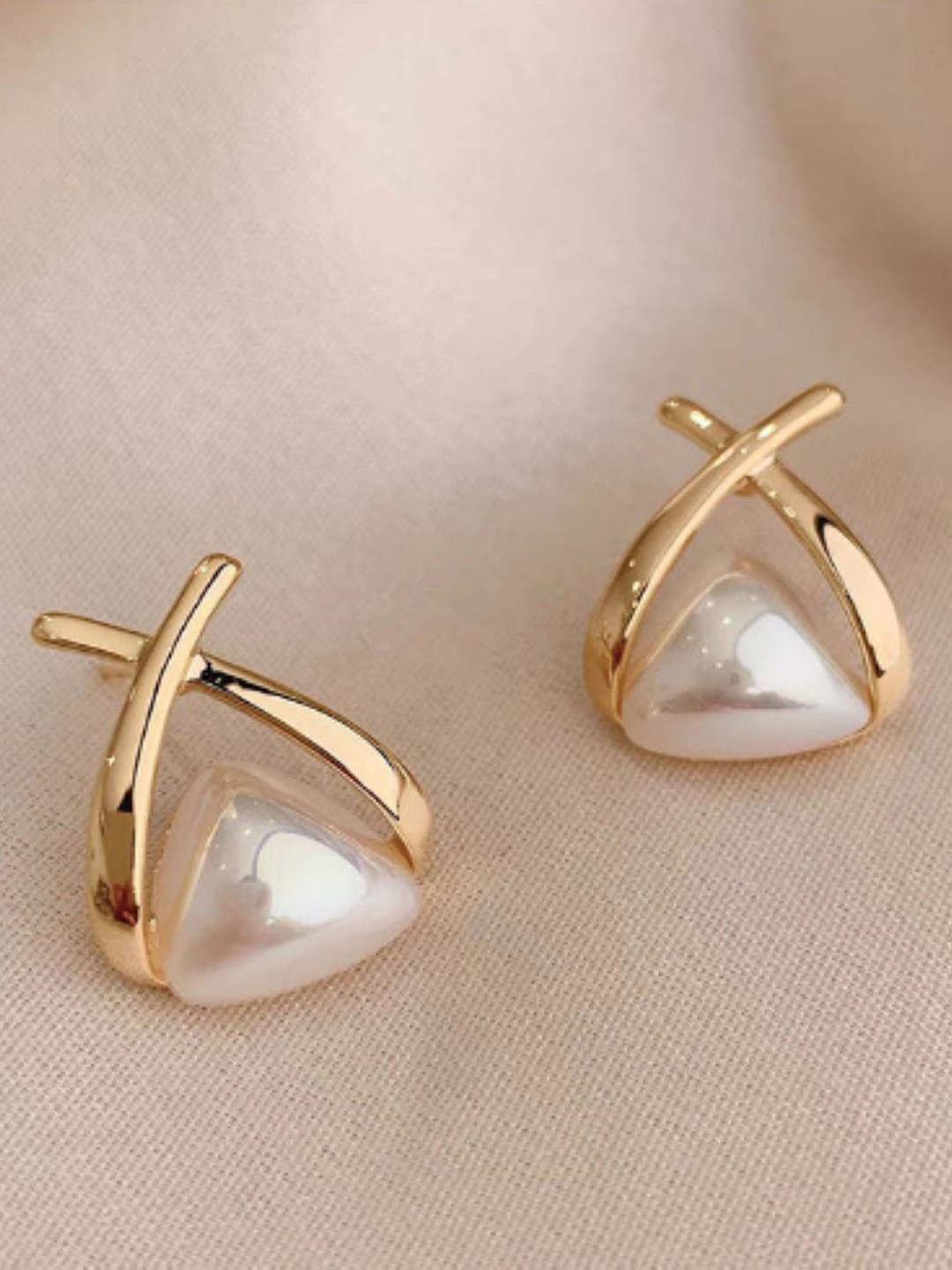 

SUBHAGALANKAR Gold-Plated Pearl Triangular Shape Studs