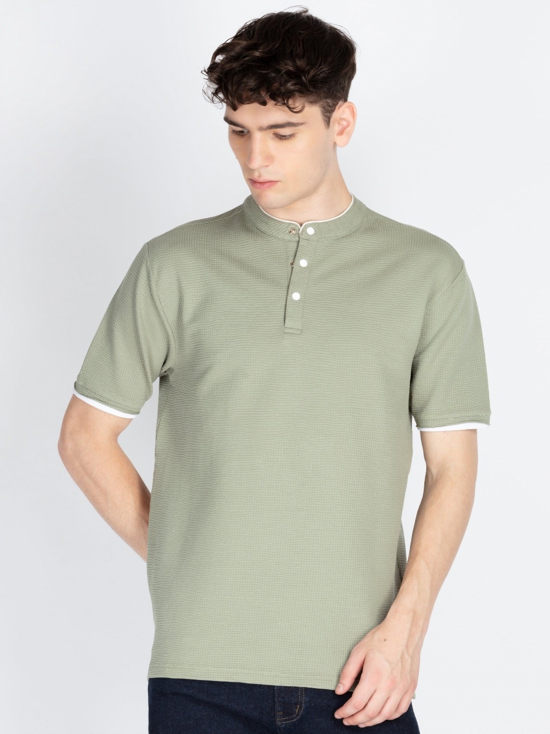

Status Quo Men Henley Neck Raw Edge T-shirt, Green