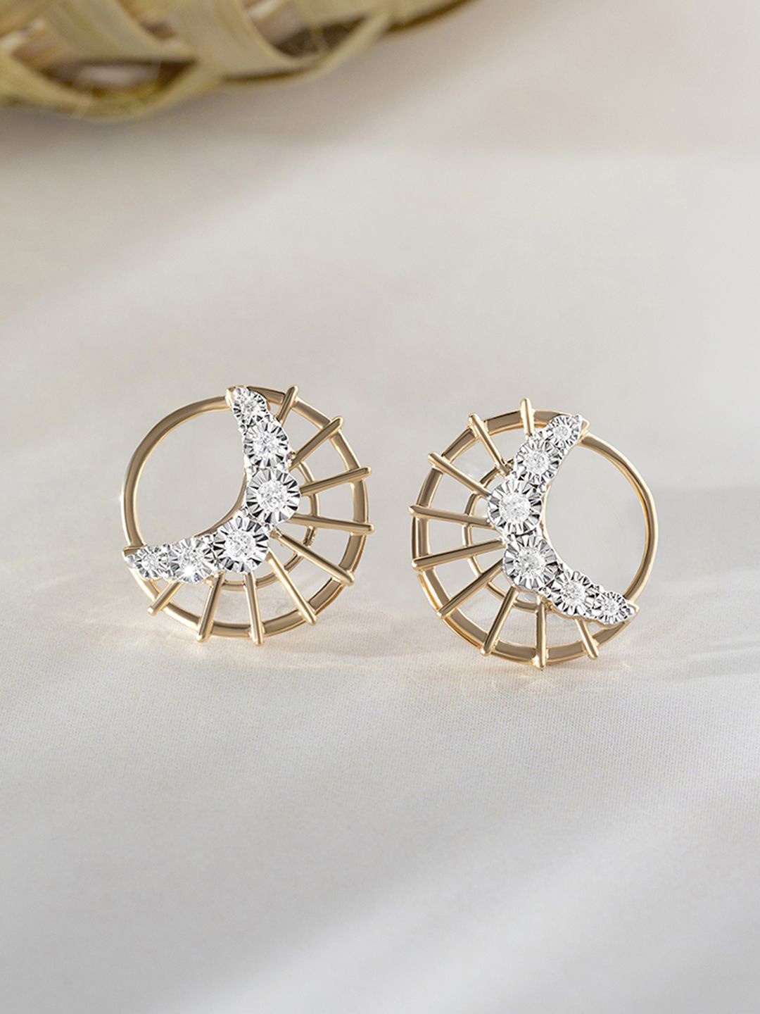 

Mia by Tanishq Women 14KT Gold Diamond Stud Earrings 3.08gm, Yellow