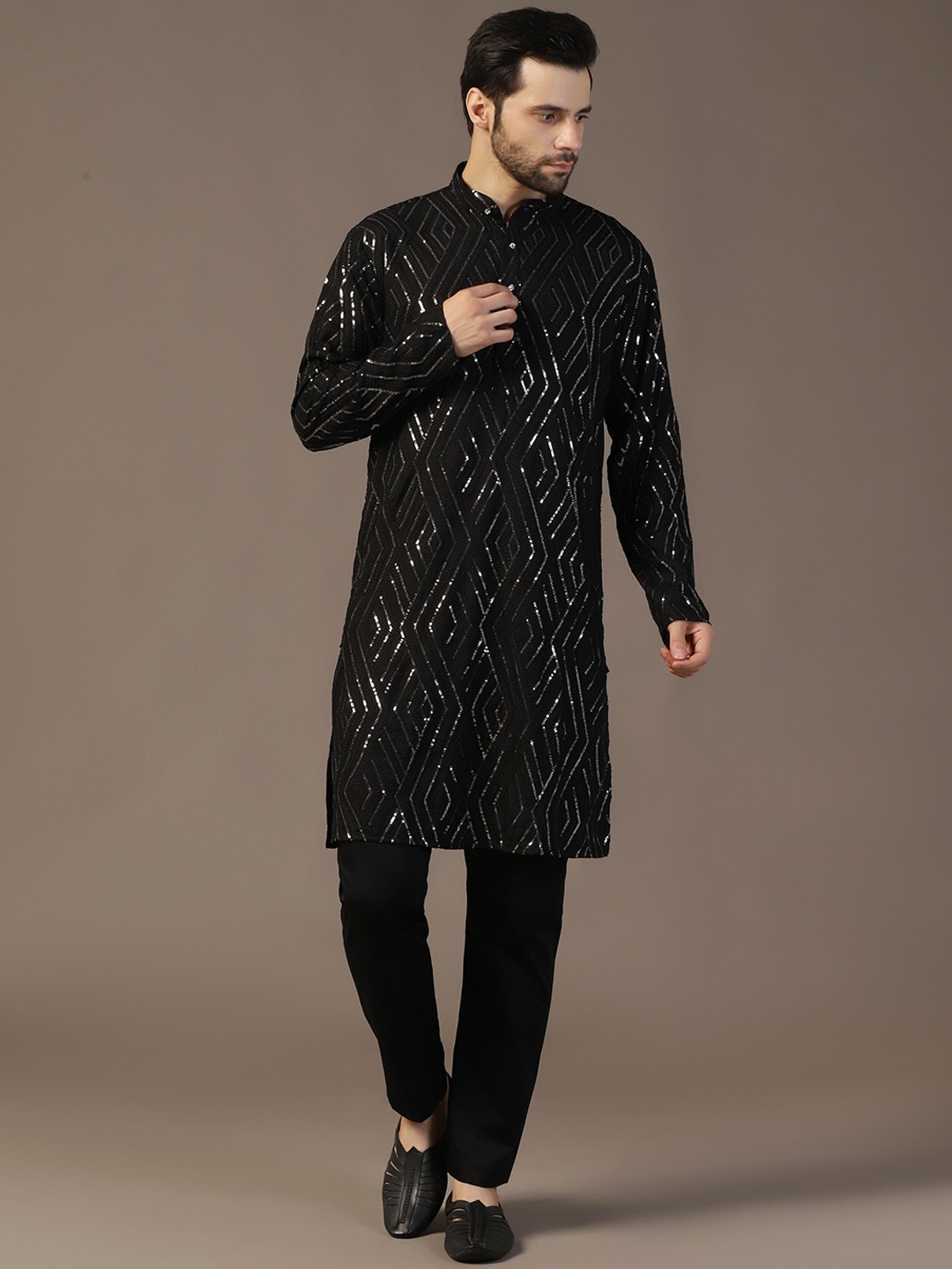 

ahhaaaa Floral Embroidered Band Collar Sequined Straight Kurta, Black