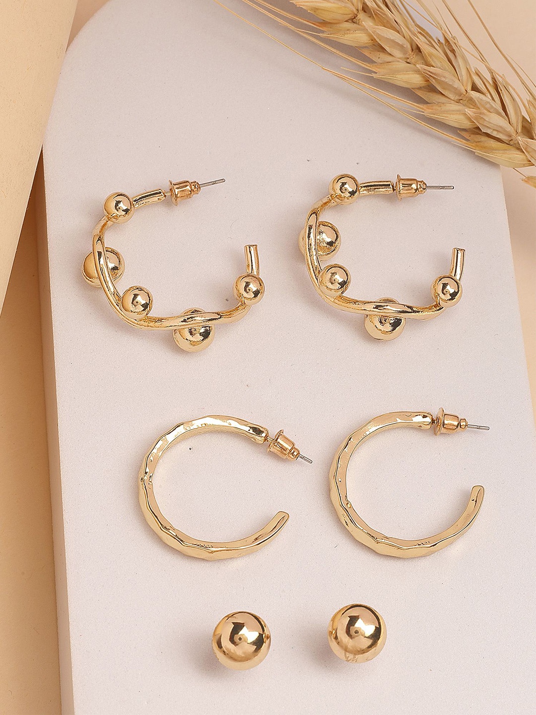 

Bohey by KARATCART Contemporary Half Hoop Earrings, Gold