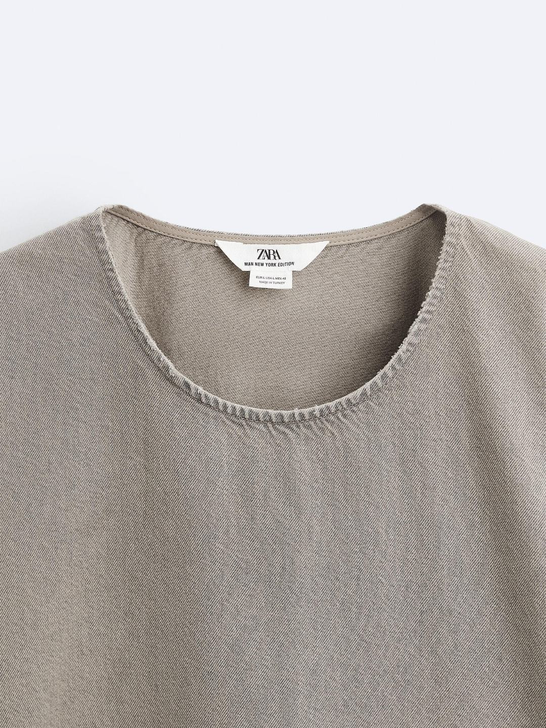 

ZARA Men Grey Sweatshirts