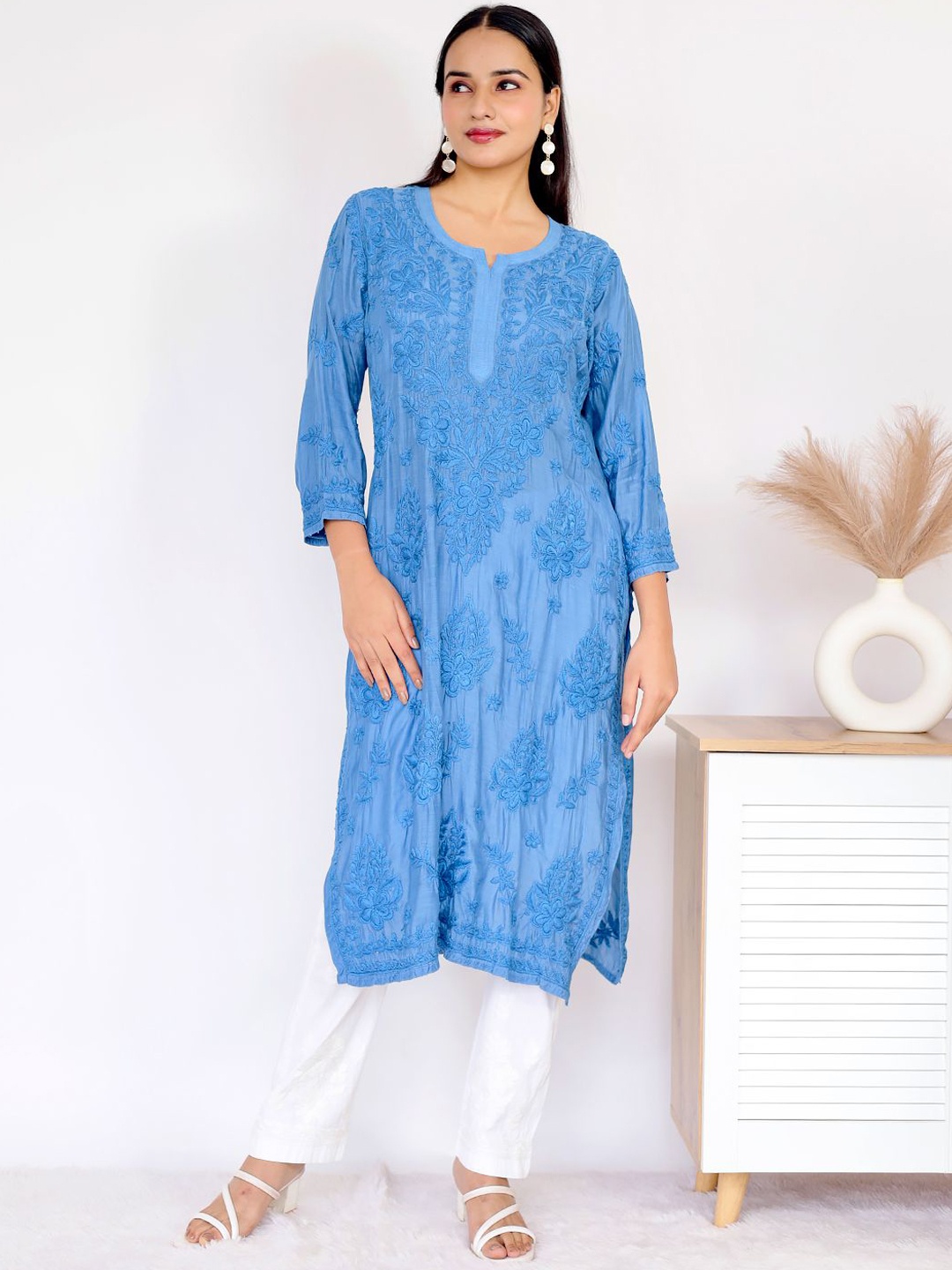 

The Chikan Label Floral Embroidered Chikankari Cotton Silk Straight Kurta, Blue