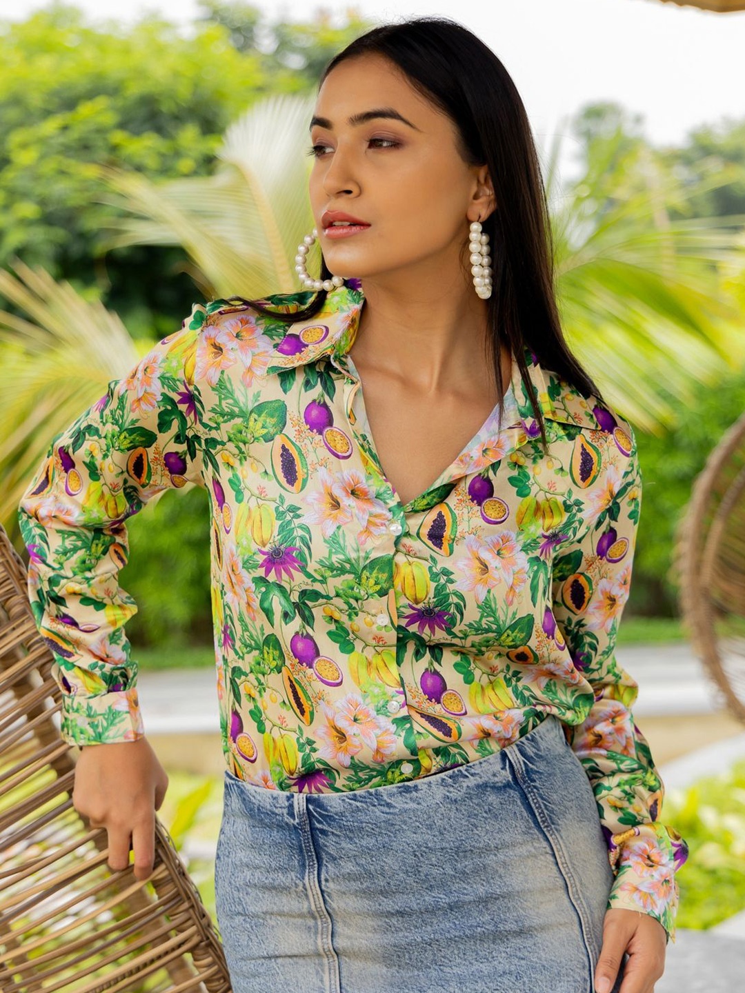 

KALINI Women Spread Collar Floral Printed Satin Casual Shirt, Cream