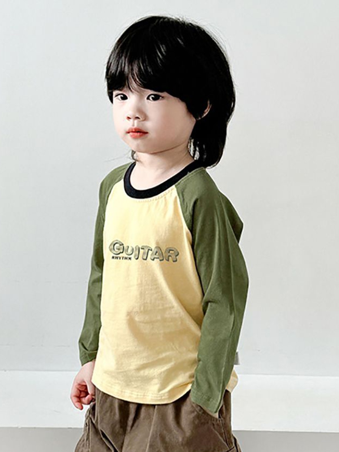 

StyleCast x Revolte Boys Printed T-shirt, Beige