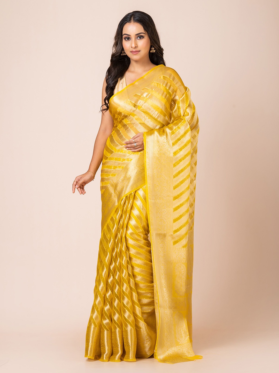 

KAVVYA Woven Design Zari Banarasi Saree, Yellow
