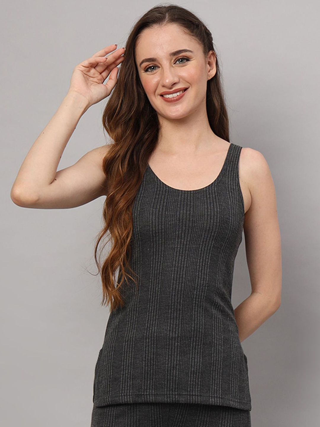 

FUNAHME Women Striped Thermal Tops, Grey