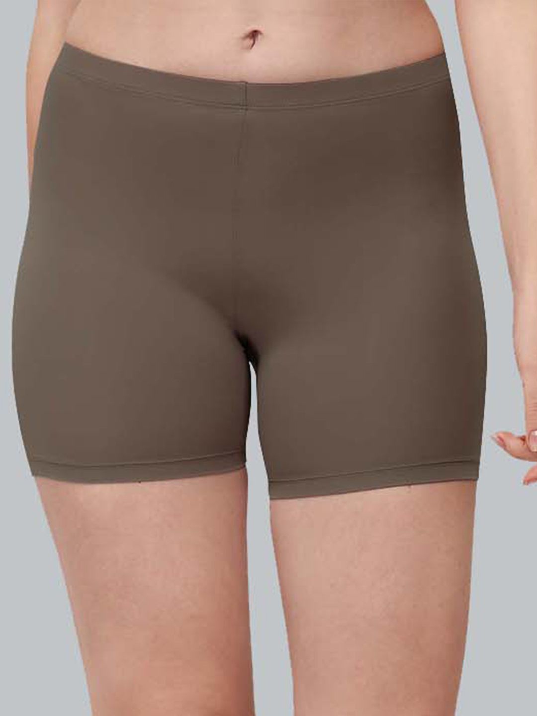 

Soie Women Skinny Fit Cycling Sports Shorts, Brown