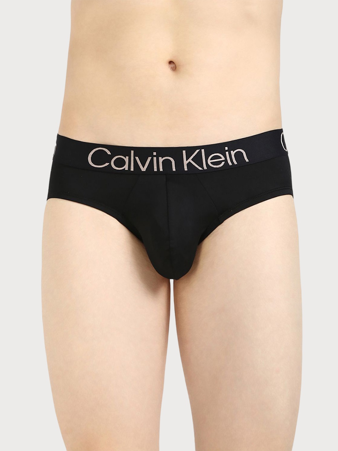 

Calvin Klein Underwear Men Low-Rise Hipster Briefs A4-HBFH23001UB1, Black