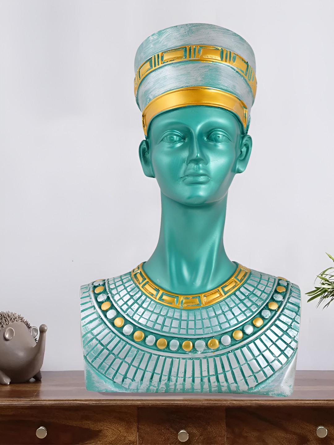 

Zart Green Idol Showpiece