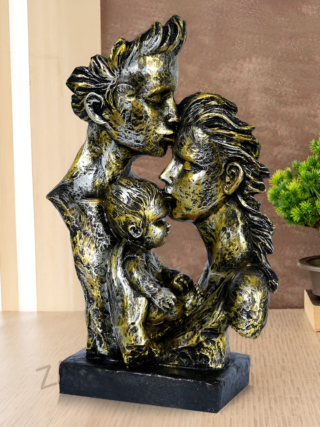 

Zart Copper-Toned Mother & Father with Child Love Statue Figurine Showpiece