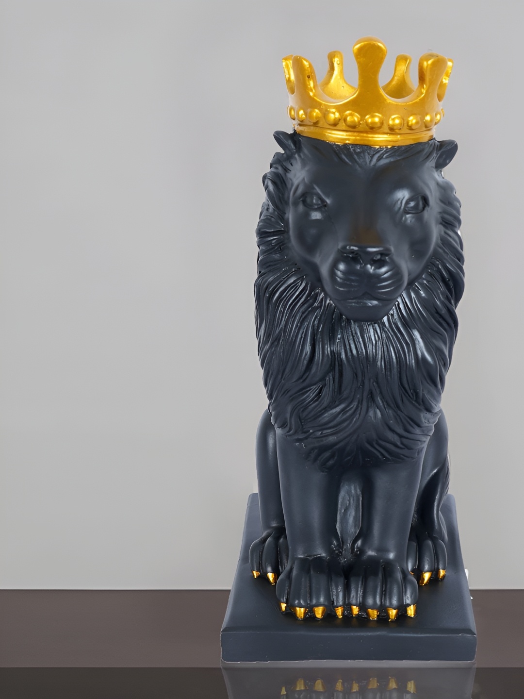 

Zart Black Lion Showpiece