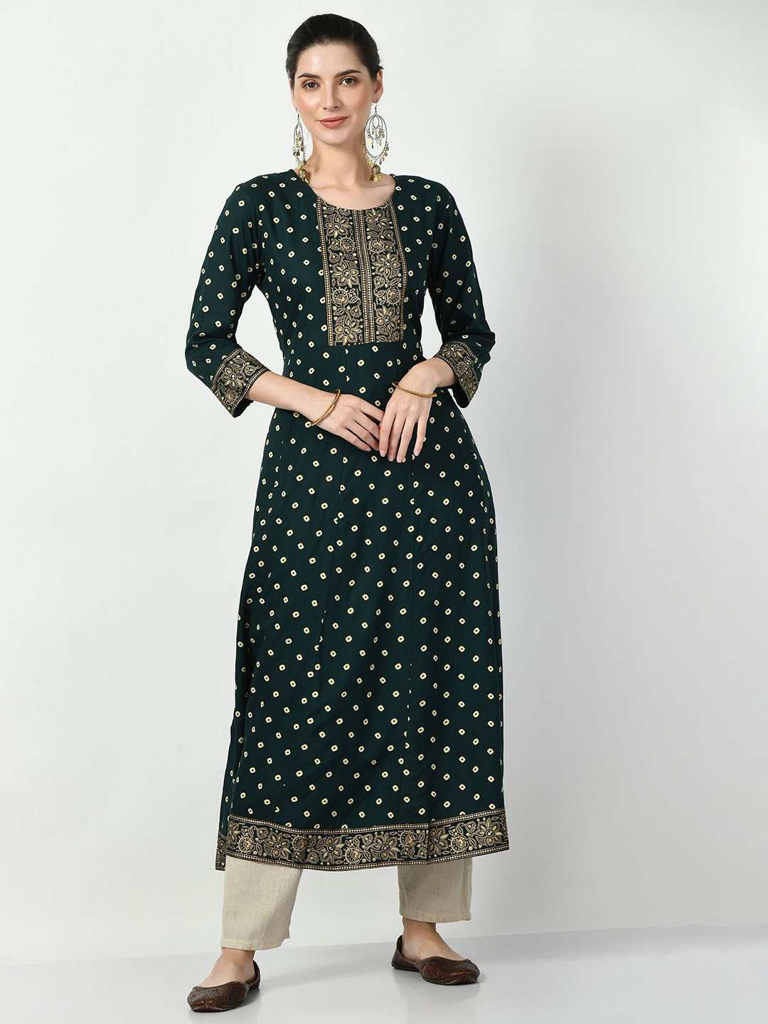 

Shangri LA MS Designs Geometric Printed Round Neck Three-Quarter Sleeves Anarkali Kurta, Green