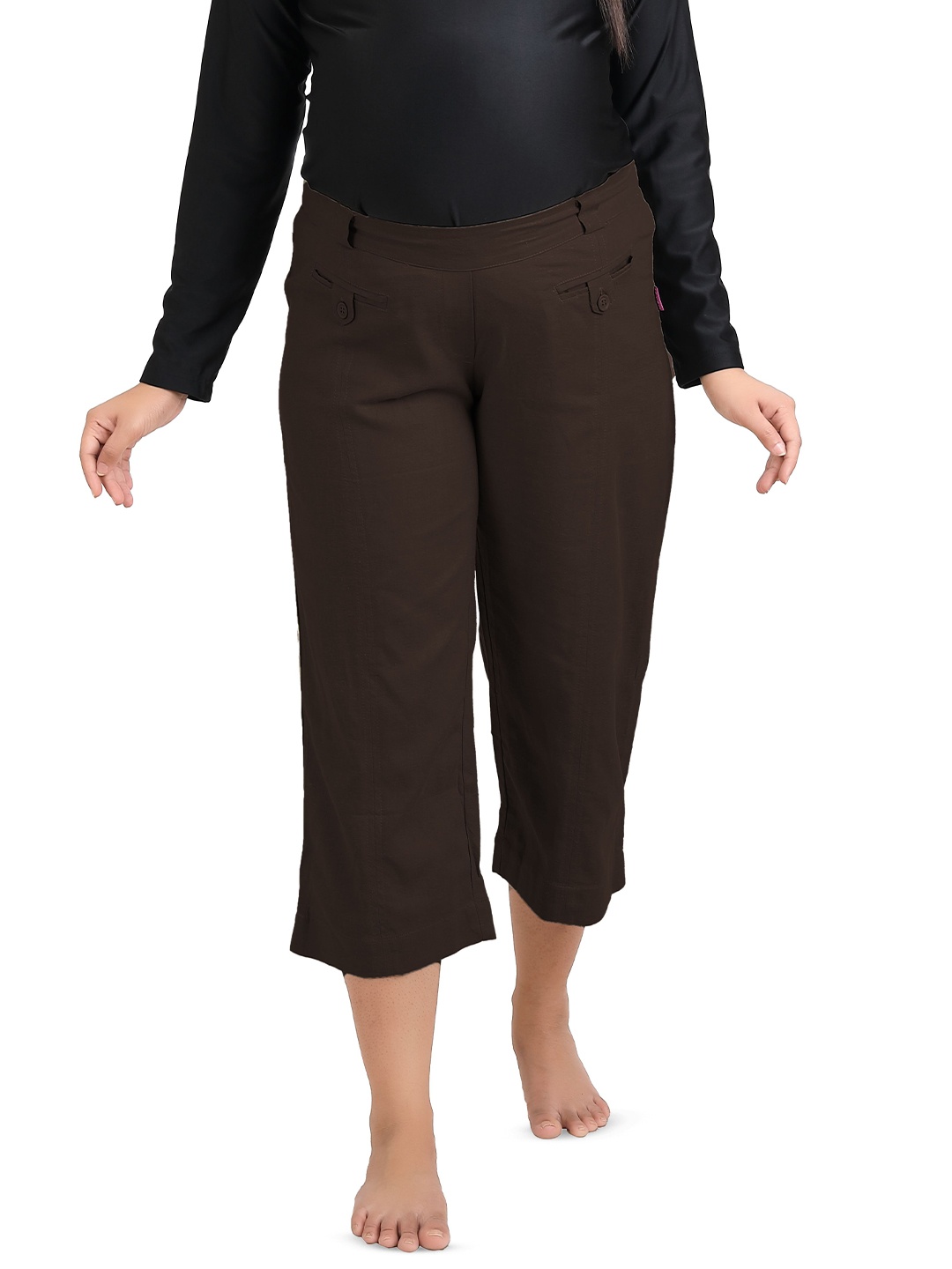 

Uzazi Women Solid Low-Rise Loose Fit Capris, Brown