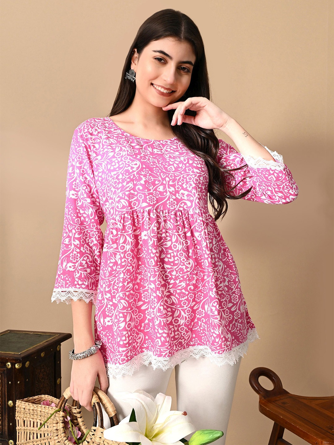 

TOP 2 BOTTOM Women Ethnic Motifs Printed Lace Details Kurti, Pink