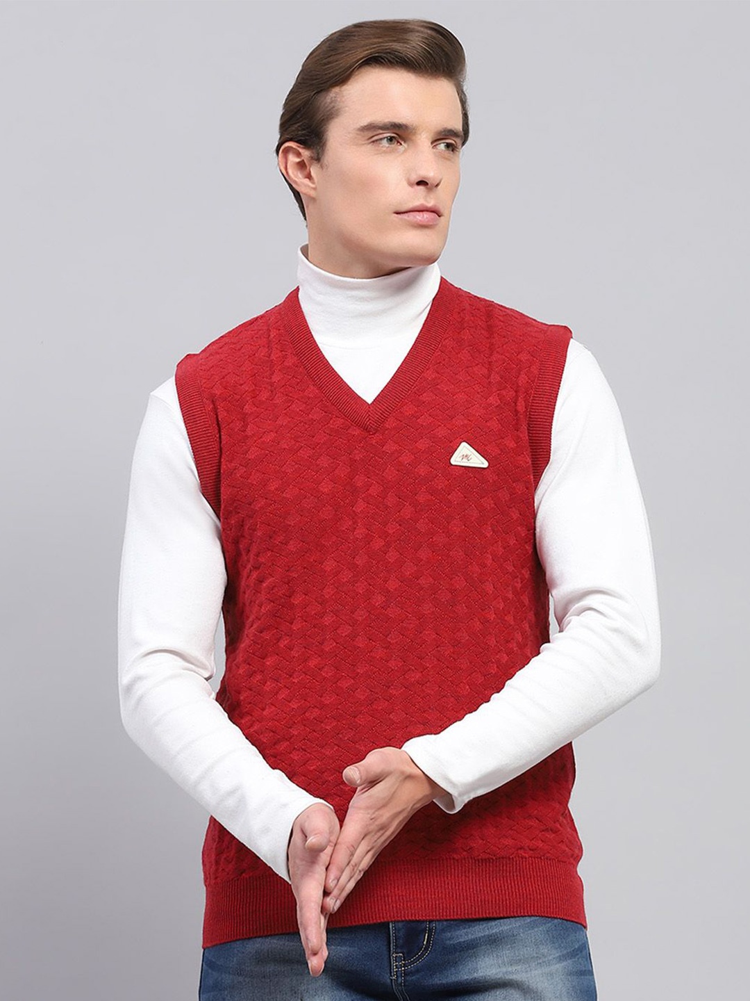 

Monte Carlo Men V-Neck Sleeveless Woollen Sweater Vest, Red