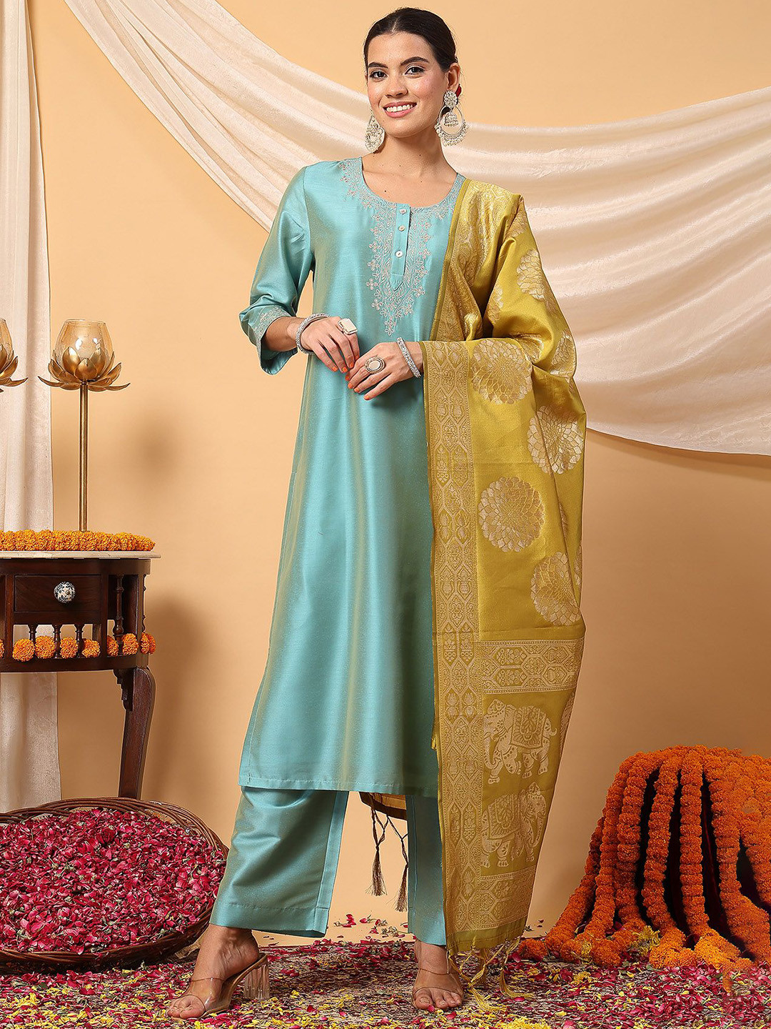 

House Of Zelena Maternity Zipless Kurta Set & Dupatta, Blue