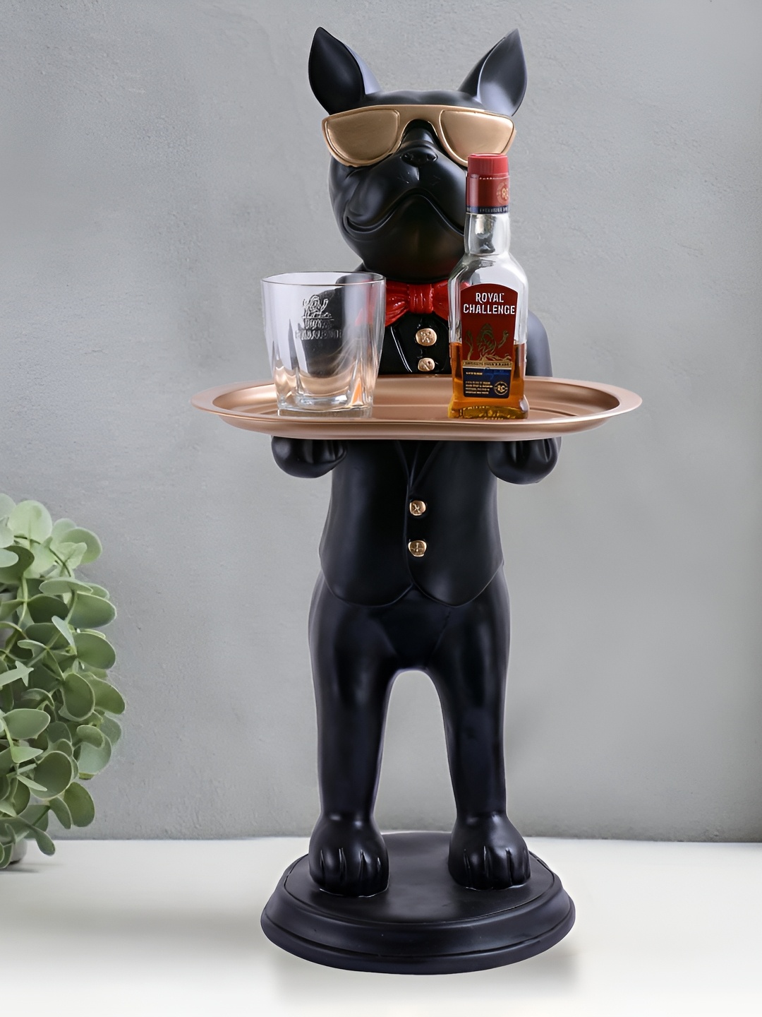 

Zart Black Figurine Showpiece