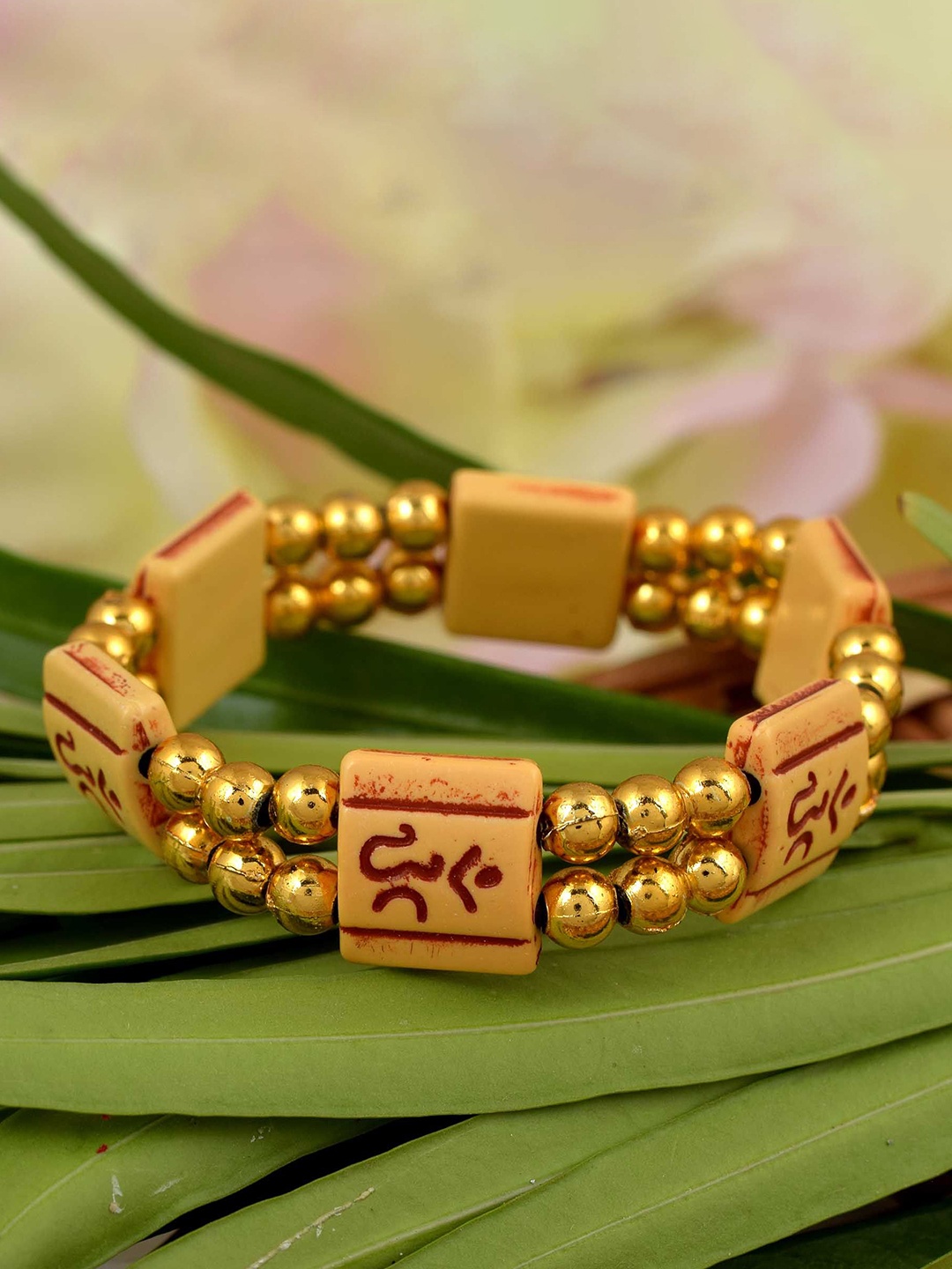 

MEMOIR Gold-Plated Beaded Wooden Bracelet