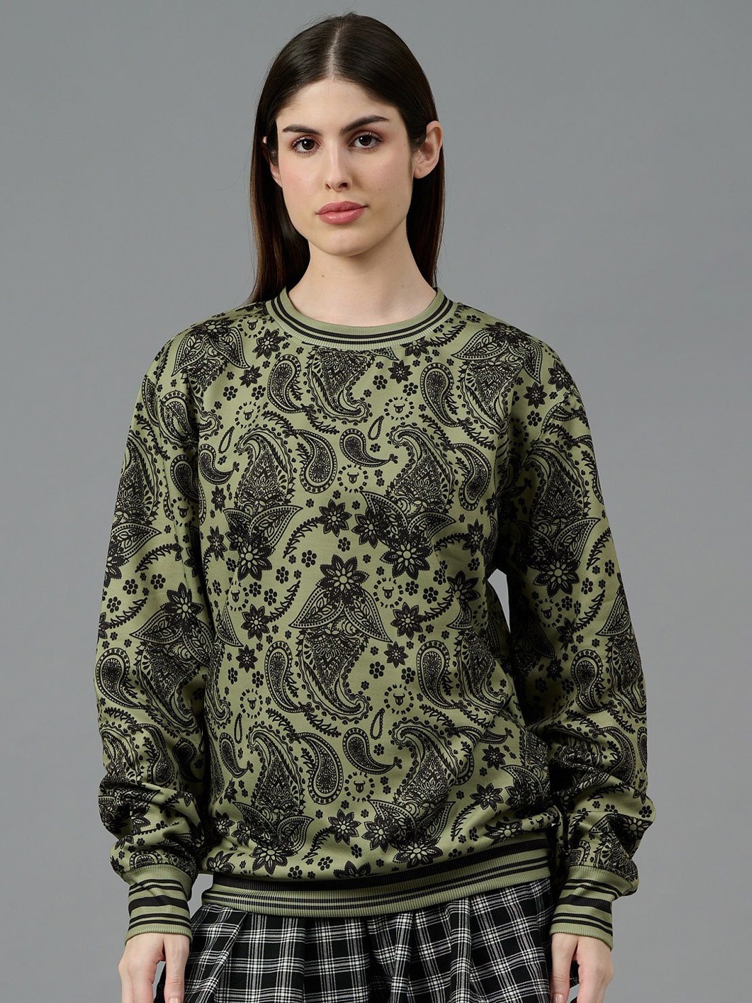 

GO DEVIL Women Printed Pullover Sweatshirt, Green