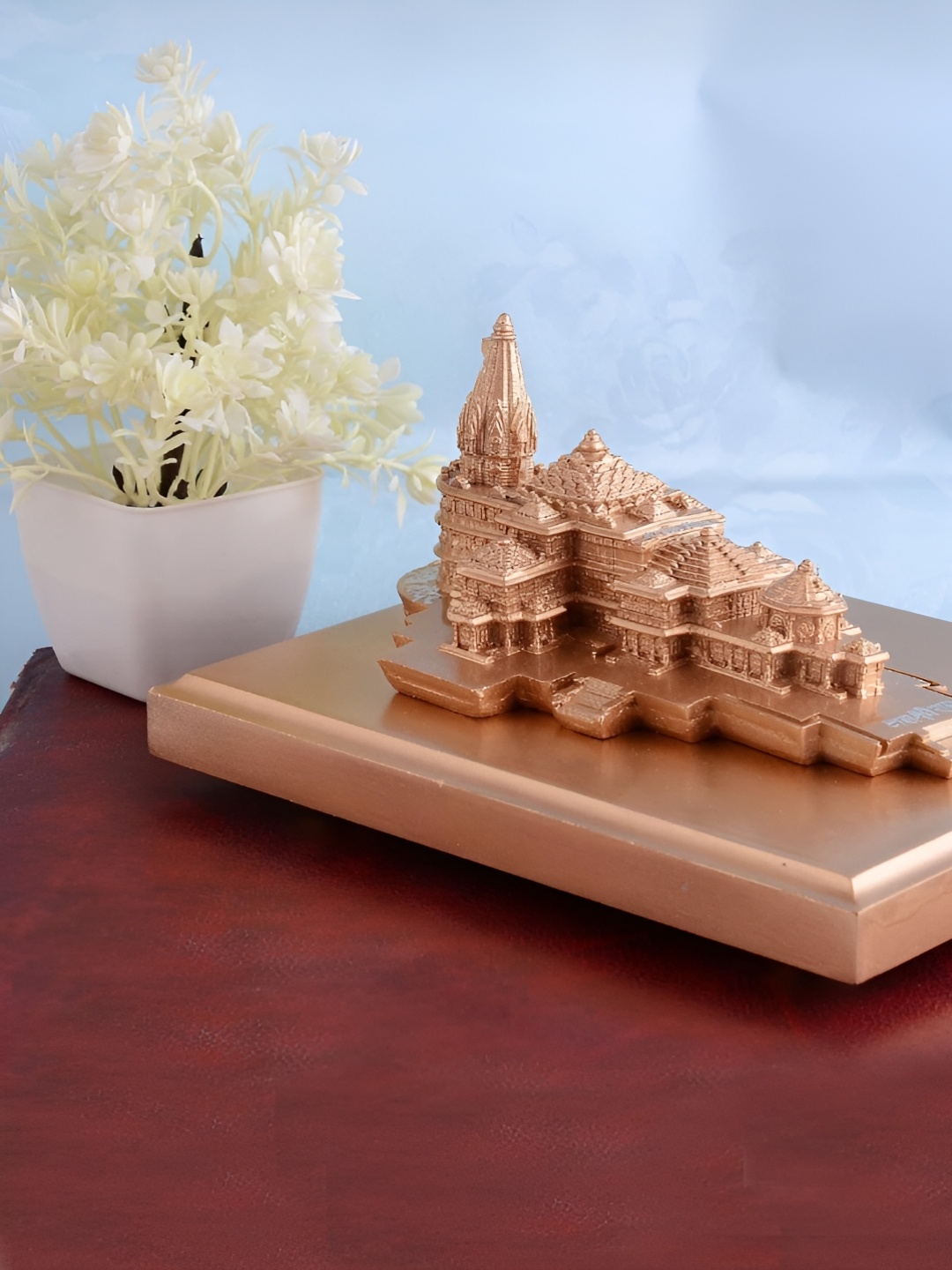 

Zart Brown Religious Idol Showpiece