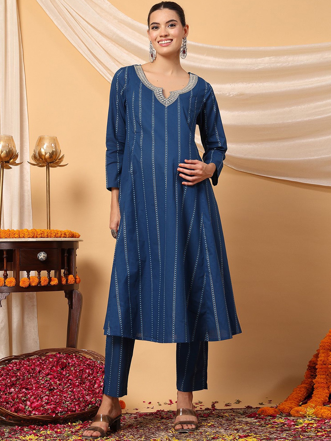 

House Of Zelena Striped Thread Work Pure Cotton Maternity Kurta with Trousers, Blue