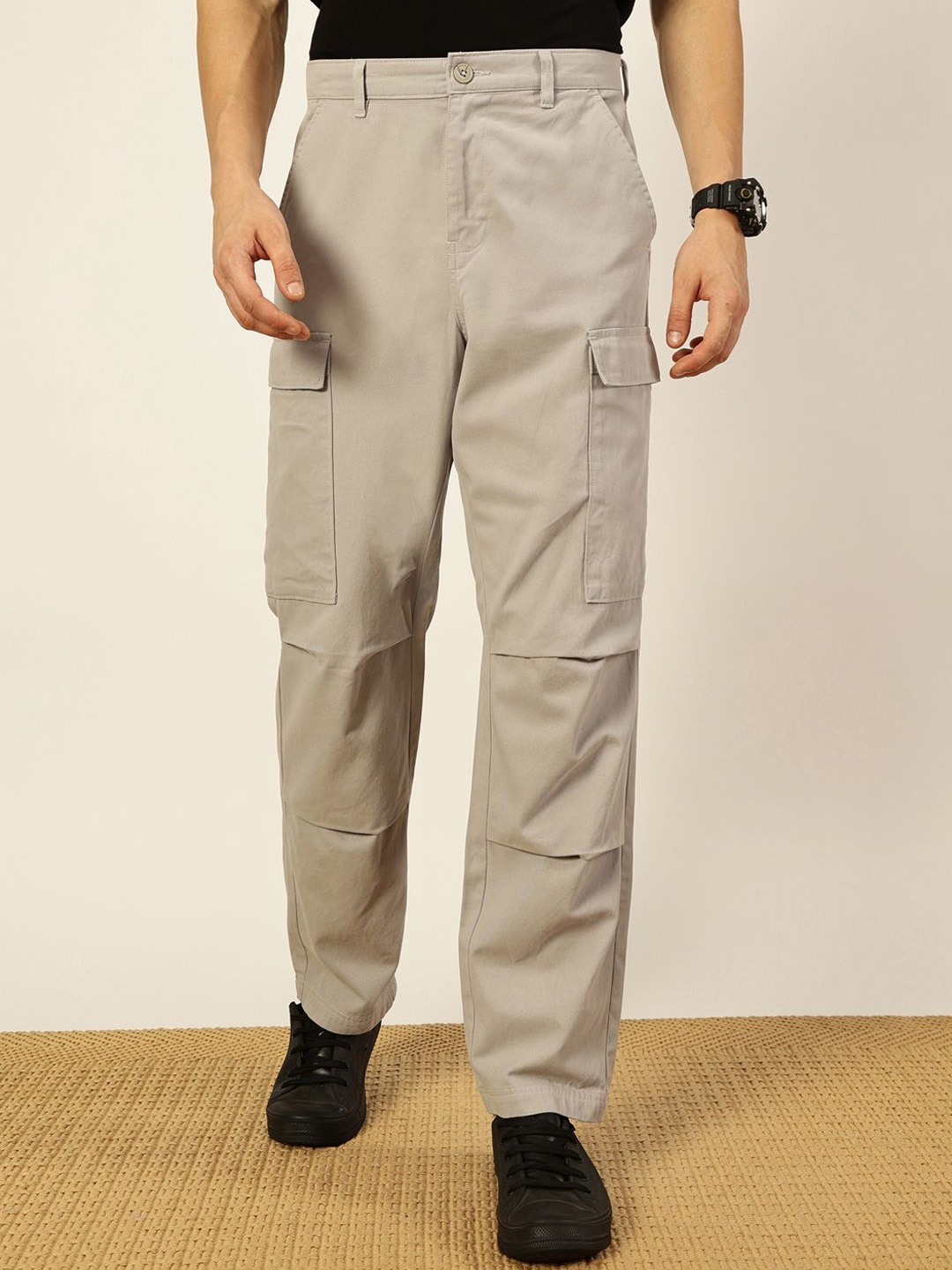 

Thomas Scott Men Pure Cotton Classic Straight Fit Easy Wash Cargos Trousers, Grey