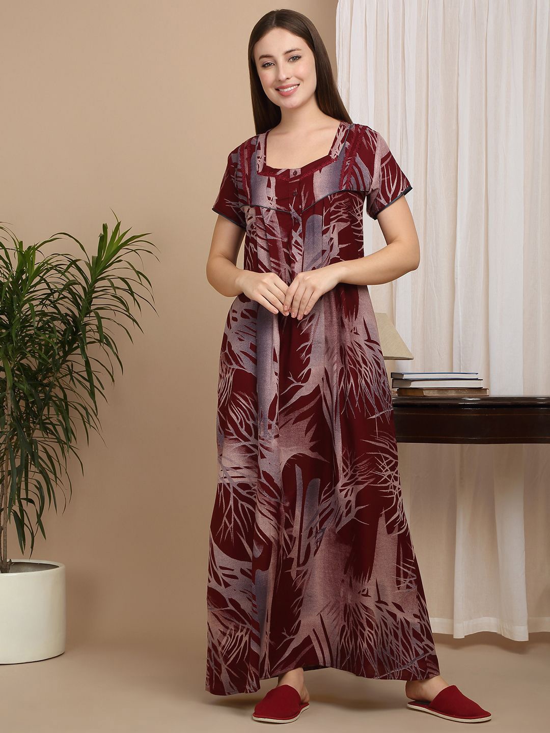

Sweet Dreams Women Printed Maxi Nightdress, Maroon