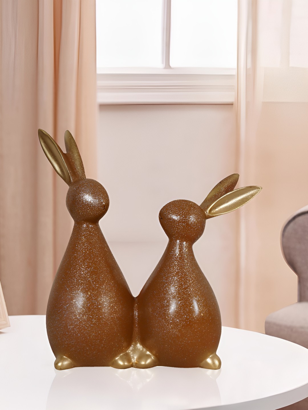 

Zart Brown Idol Showpiece