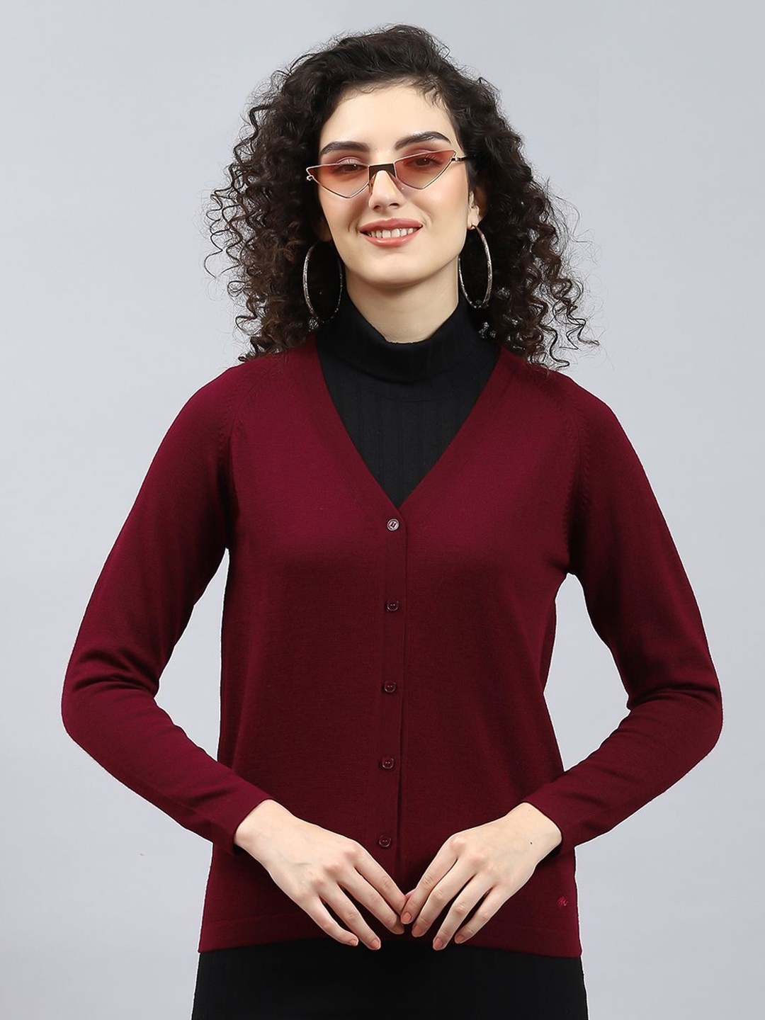

Monte Carlo Women Woollen Full Sleeve Cardigan, Maroon